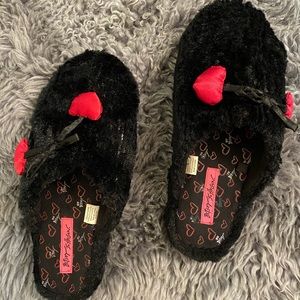 Betsey Johnson Cute & Comfy Slippers size L (9/10)